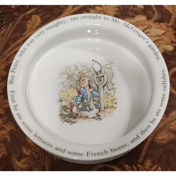 Peter Rabbit 4 Piece China Set Beatrice Potter from Wedgewood England 1992 - Picture 8 of 10